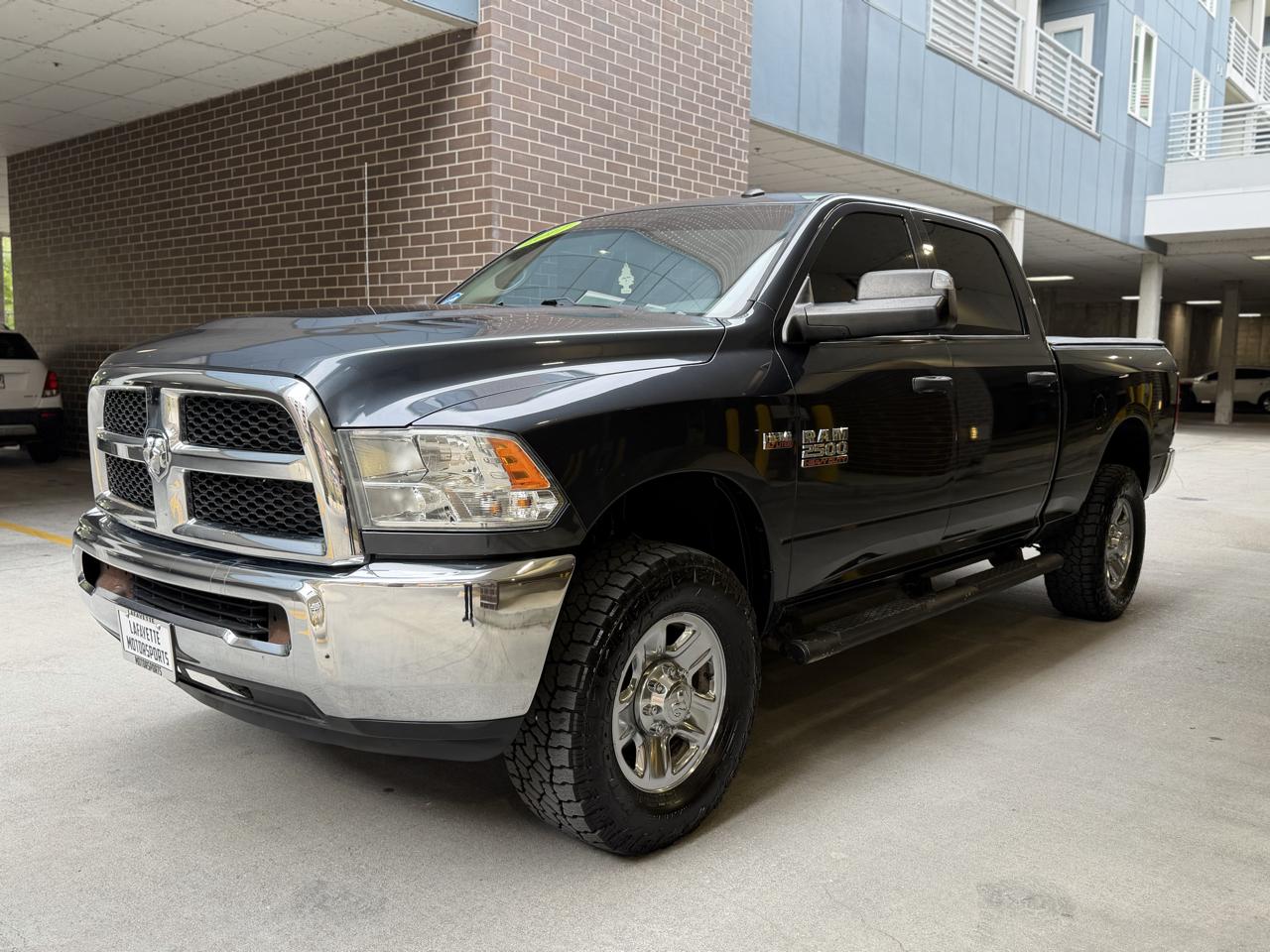 RAM 2500 Tradesman Crew Cab SWB 4WD 2017