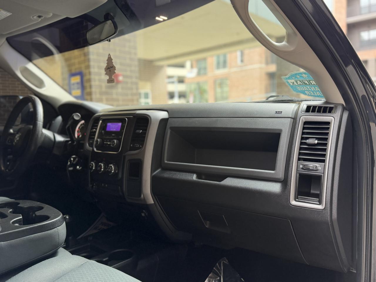 RAM 2500 Tradesman Crew Cab SWB 4WD 2017