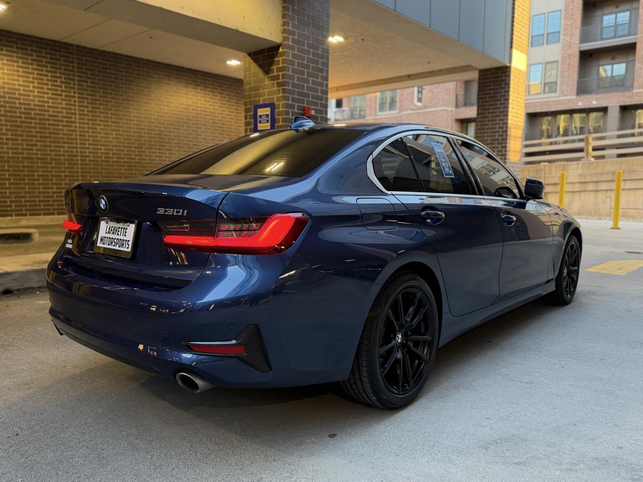 BMW 3-Series 330i xDrive 2021