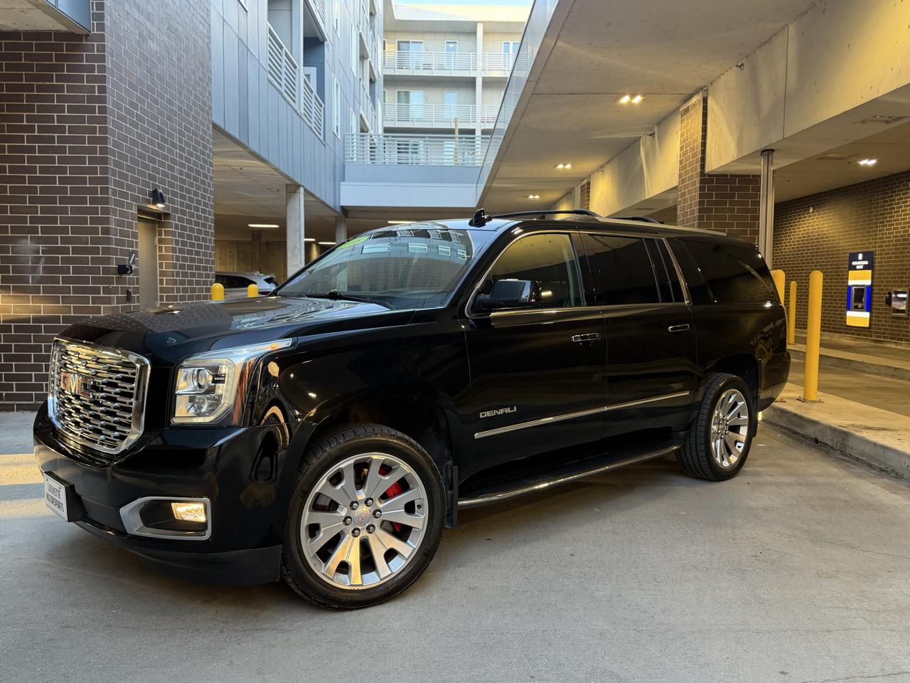 GMC Yukon XL Denali 4WD 2018