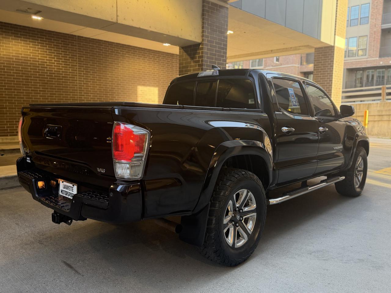 Toyota Tacoma Limited Double Cab V6 6AT 4WD 2016