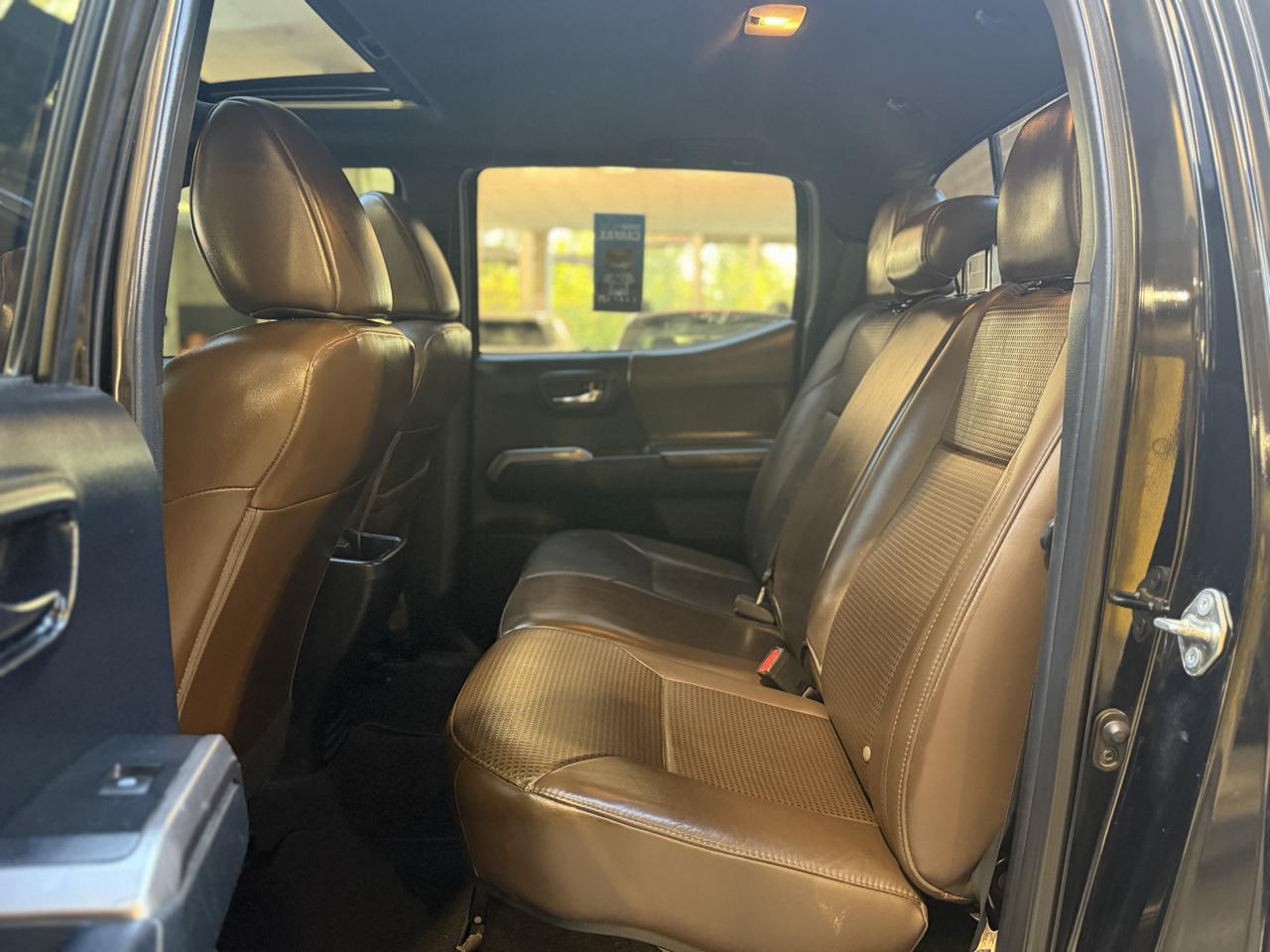 Toyota Tacoma Limited Double Cab V6 6AT 4WD 2016