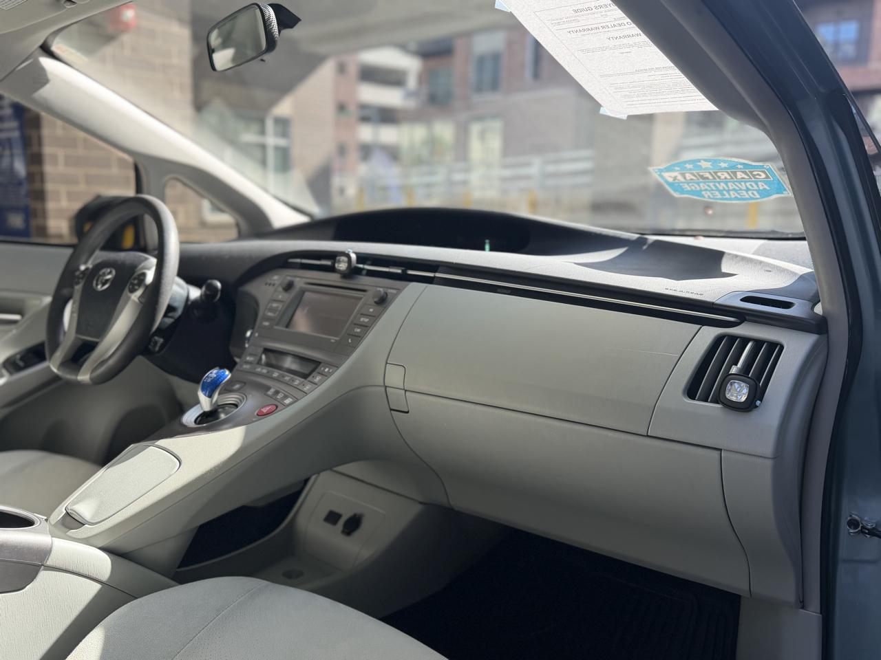 Toyota Prius Four 2015