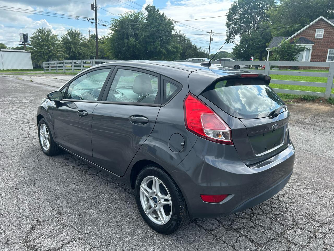 2019 Ford Fiesta SE - Photo 7