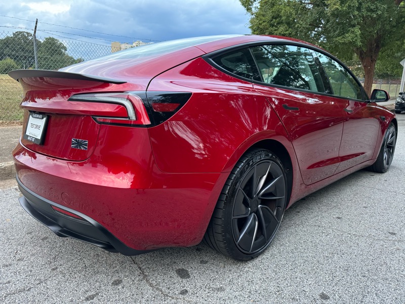 2024 Tesla Model 3 Performance photo 9