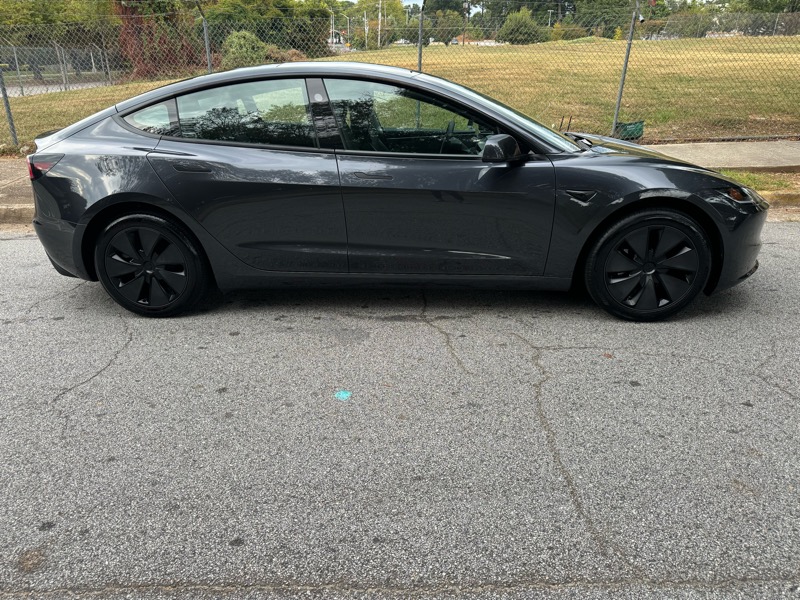 2024 Tesla Model 3 Long Range photo 5