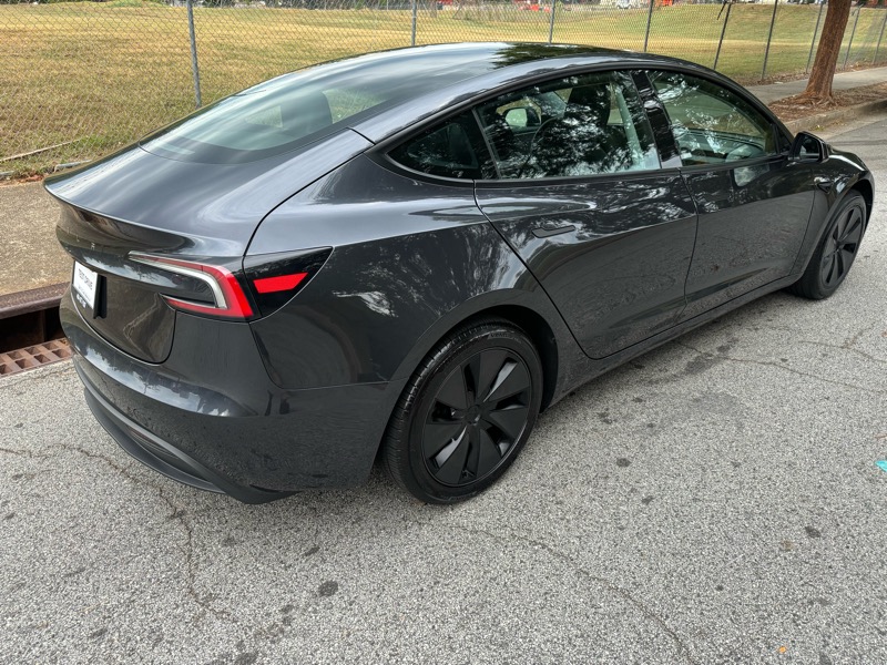 2024 Tesla Model 3 Long Range photo 7