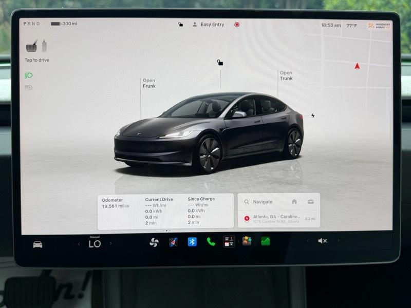 Tesla Model 3 photo 24