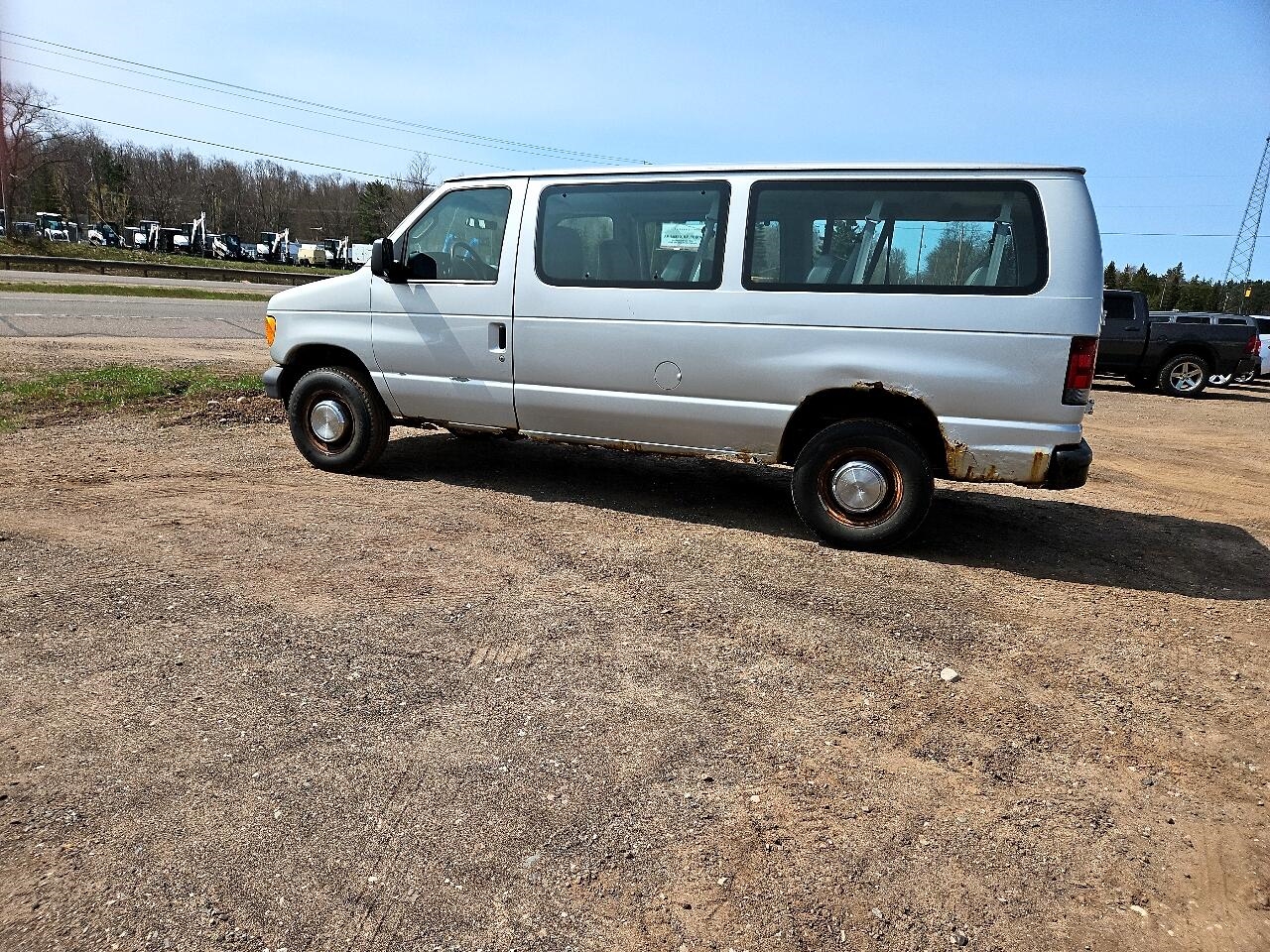 Used 2006 Ford Econoline E350 XL Super Duty for Sale in Marquette MI