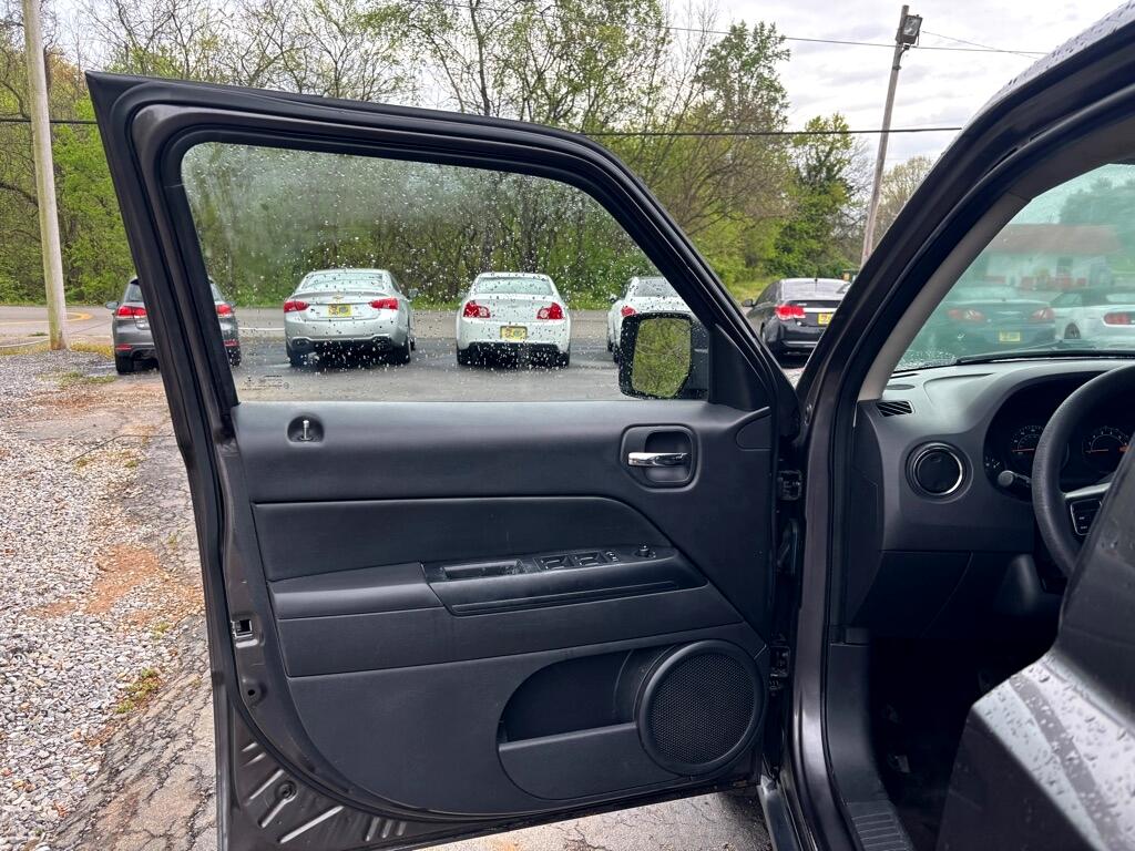 Jeep Patriot Sport 2WD 2017 Jeep Patriot Sport 2WD 2017