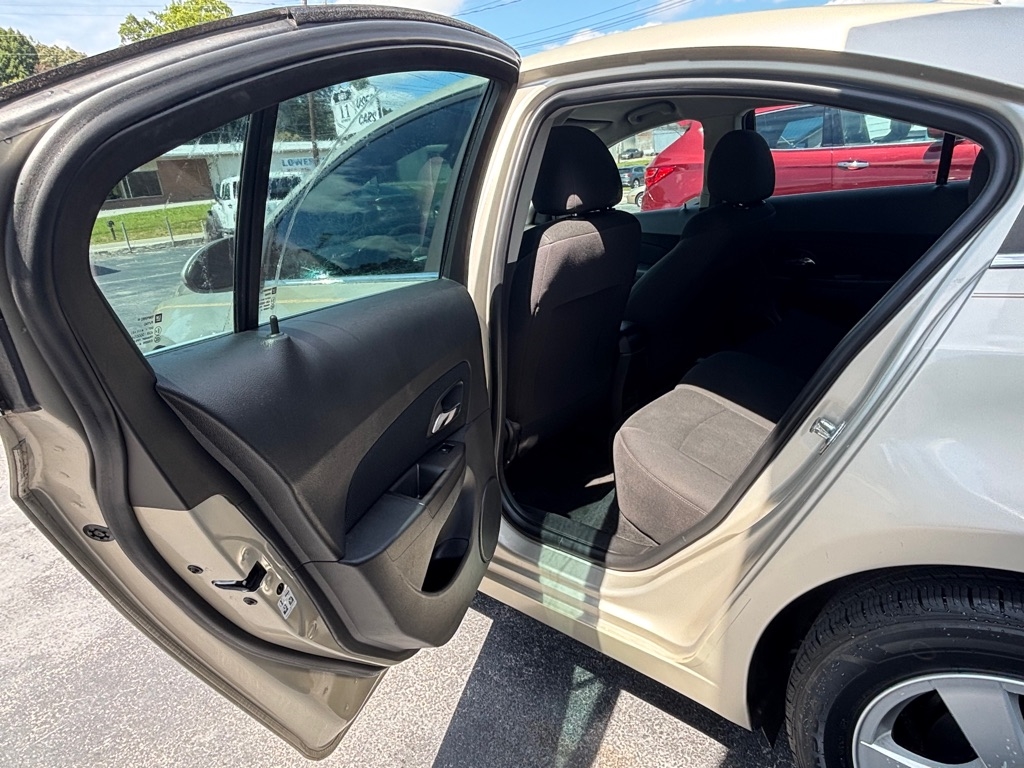 Chevrolet Cruze 1LT Auto 2015 Chevrolet Cruze 1LT Auto 2015