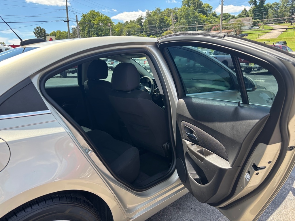 Chevrolet Cruze 1LT Auto 2015 Chevrolet Cruze 1LT Auto 2015
