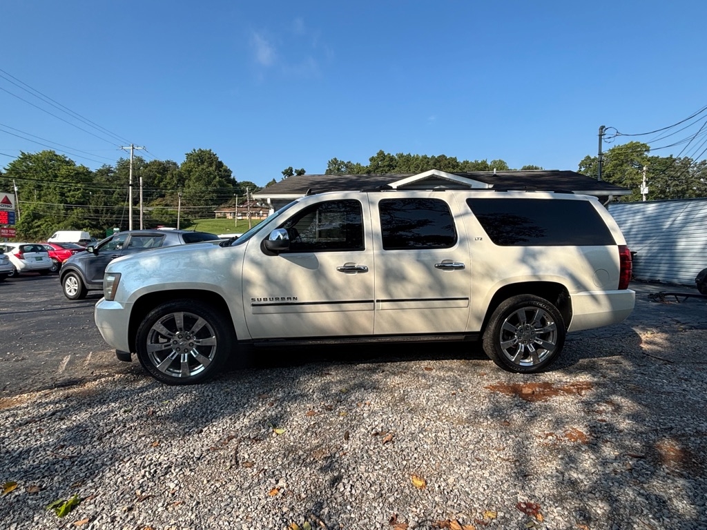 2011 Chevrolet Suburban LTZ