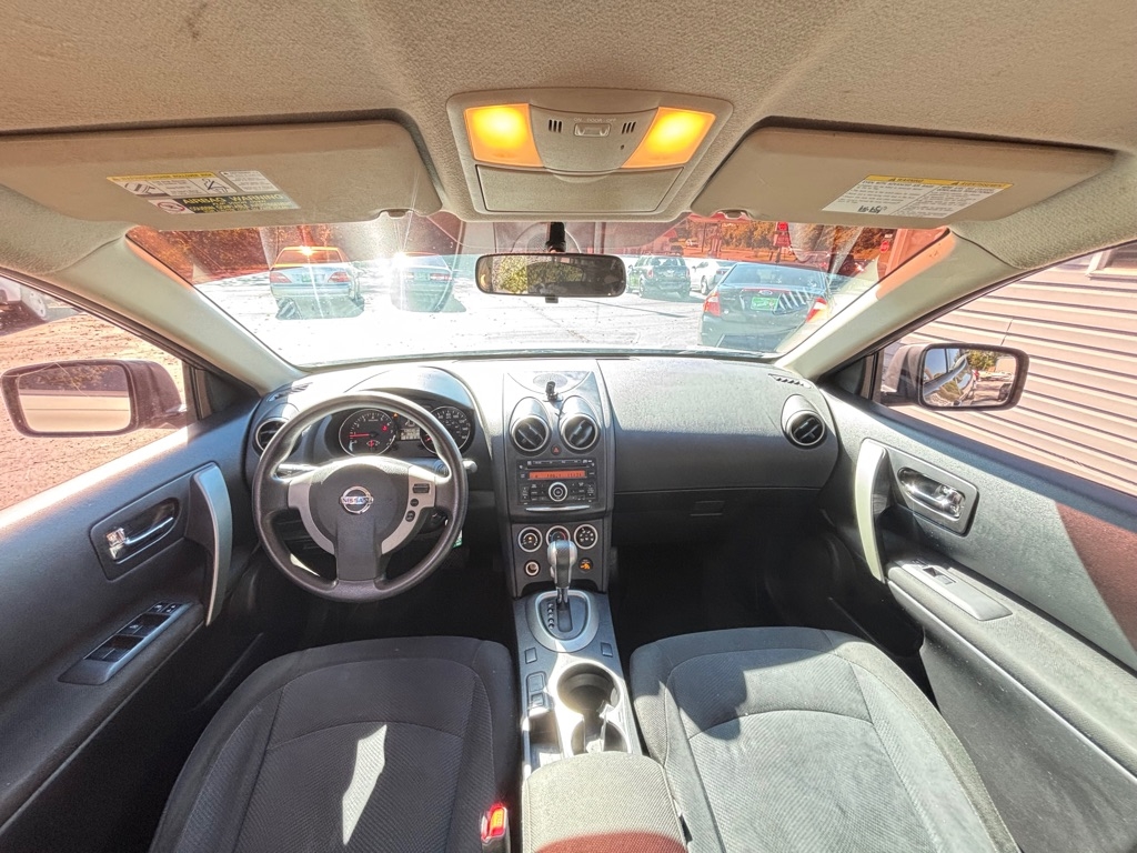 Nissan Rogue S 2WD 2013 Nissan Rogue S 2WD 2013