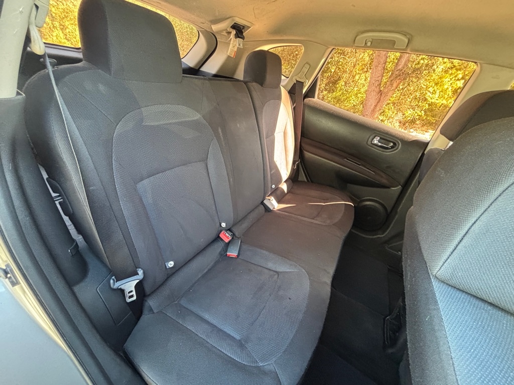 Nissan Rogue S 2WD 2013 Nissan Rogue S 2WD 2013