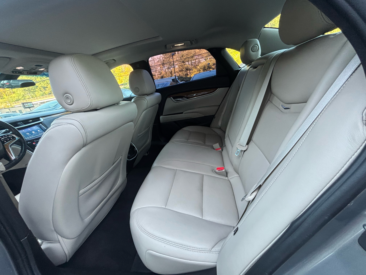 Cadillac XTS Luxury FWD 2019