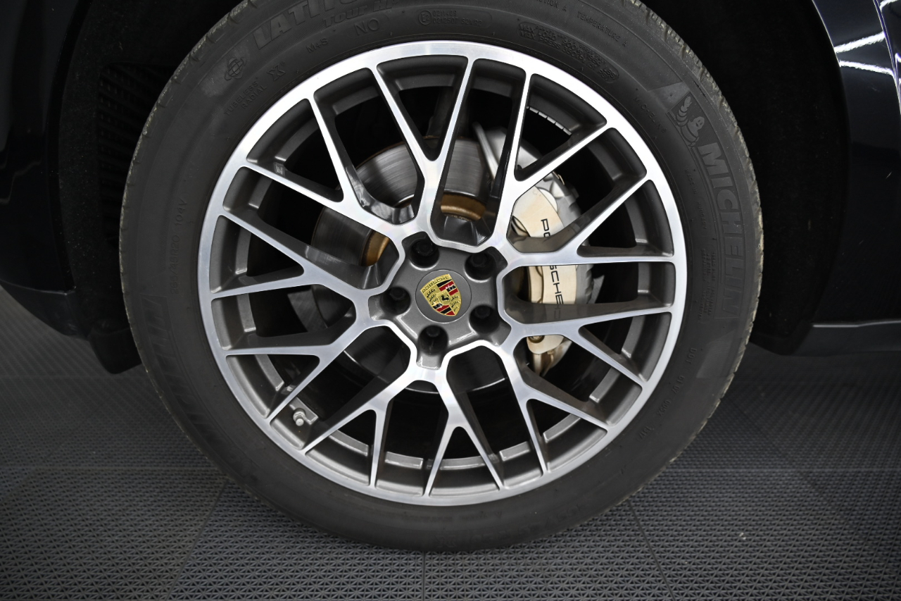 2016 Porsche Macan S photo 36