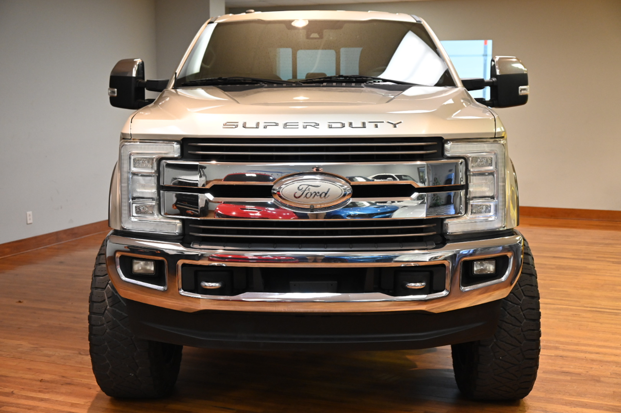 2017 Ford F-250 King Ranch photo 4