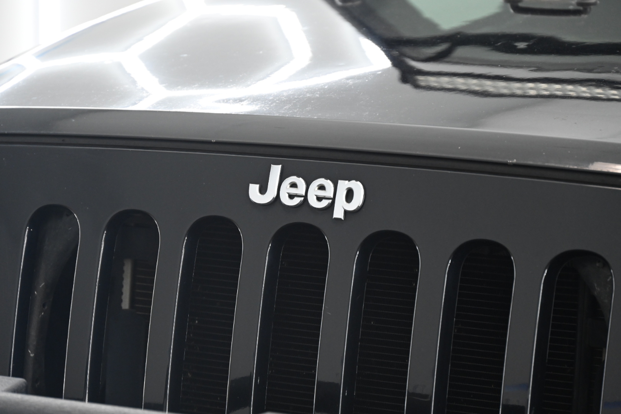 Jeep Wrangler Sport 4WD 2015 Jeep Wrangler Sport 4WD 2015