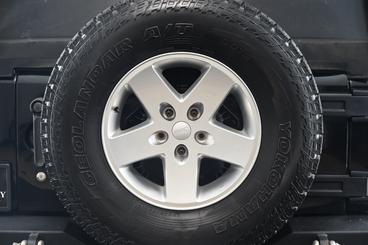 Jeep Wrangler Sport 4WD 2015 Jeep Wrangler Sport 4WD 2015