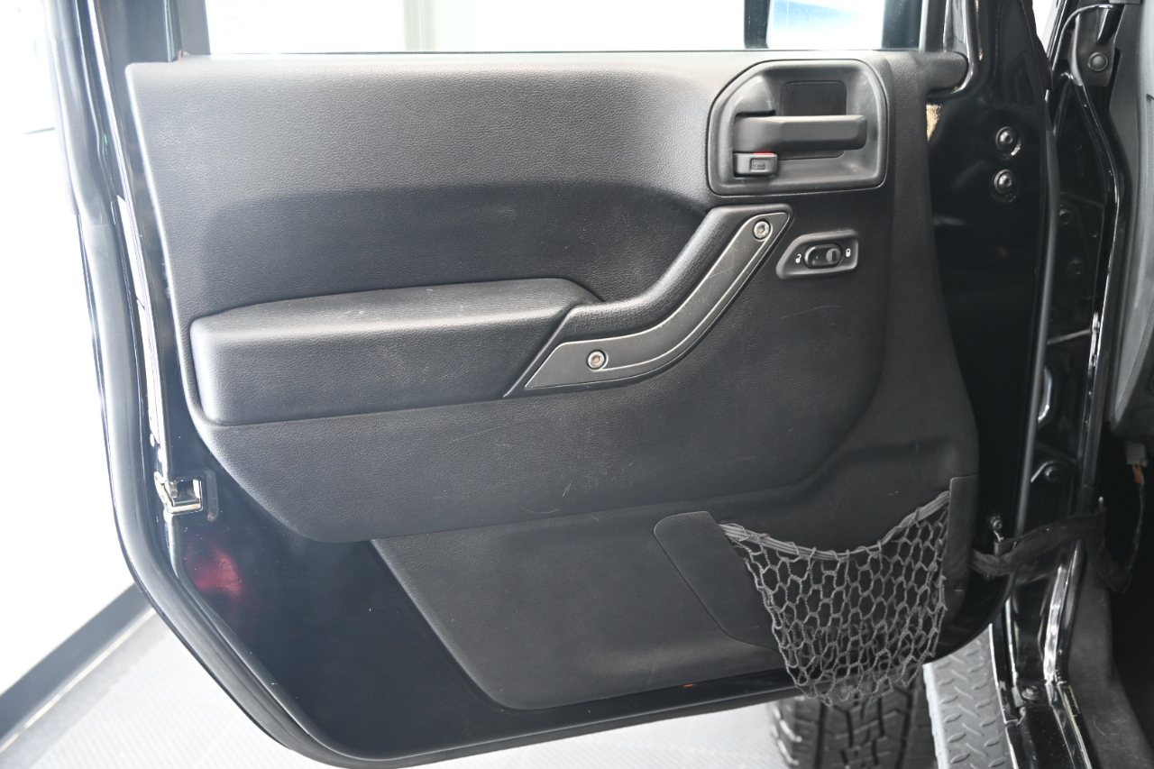 Jeep Wrangler Sport 4WD 2015 Jeep Wrangler Sport 4WD 2015