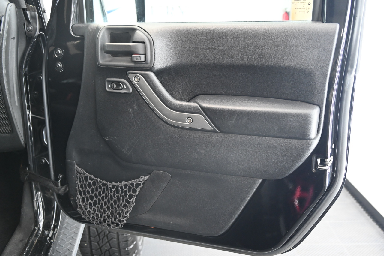 Jeep Wrangler Sport 4WD 2015 Jeep Wrangler Sport 4WD 2015