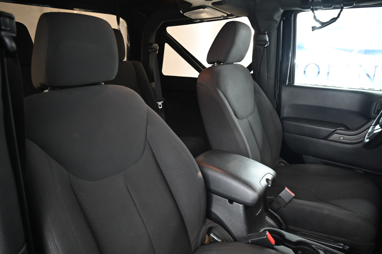 Jeep Wrangler Sport 4WD 2015 Jeep Wrangler Sport 4WD 2015