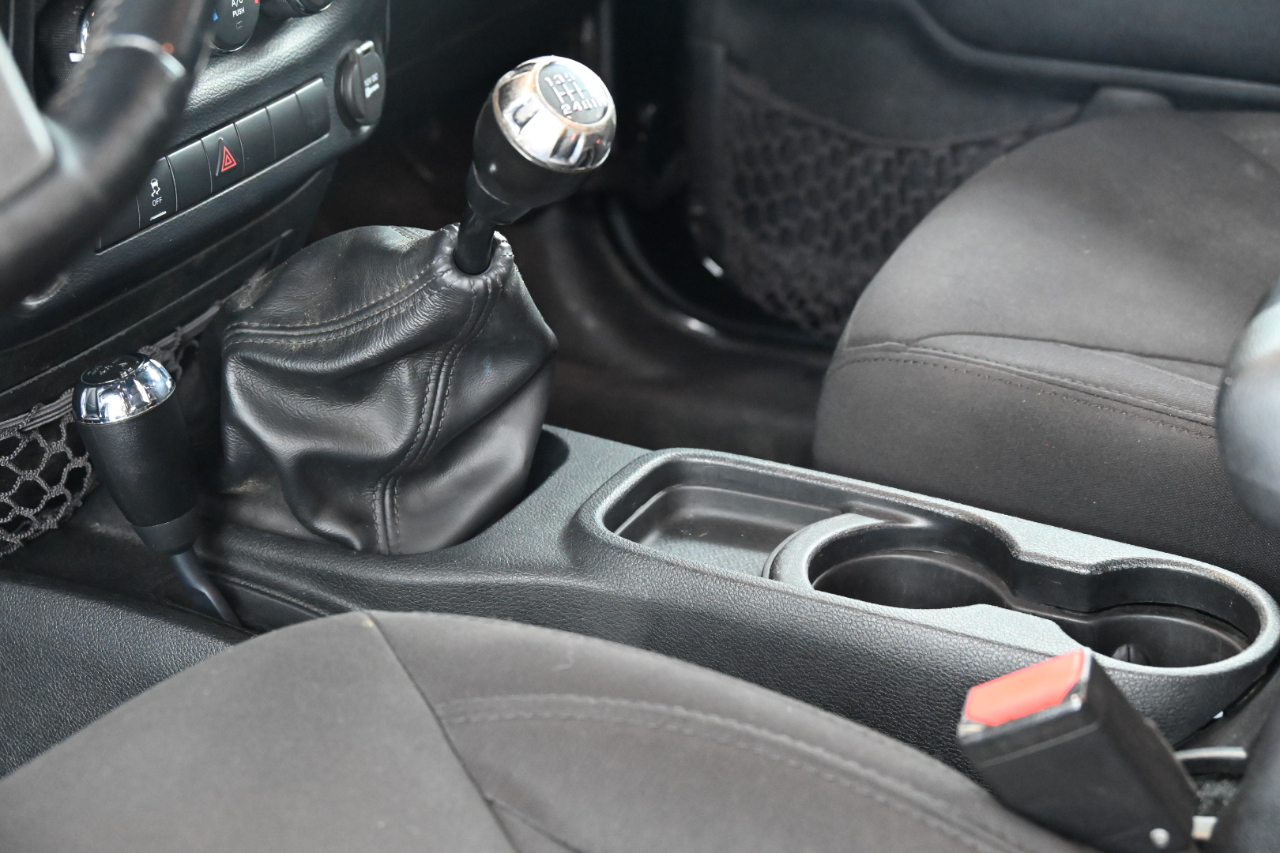 Jeep Wrangler Sport 4WD 2015 Jeep Wrangler Sport 4WD 2015