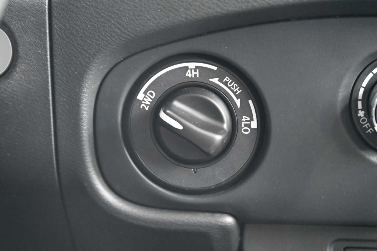 Nissan Frontier S Crew Cab 4WD 2022 Nissan Frontier S Crew Cab 4WD 2022