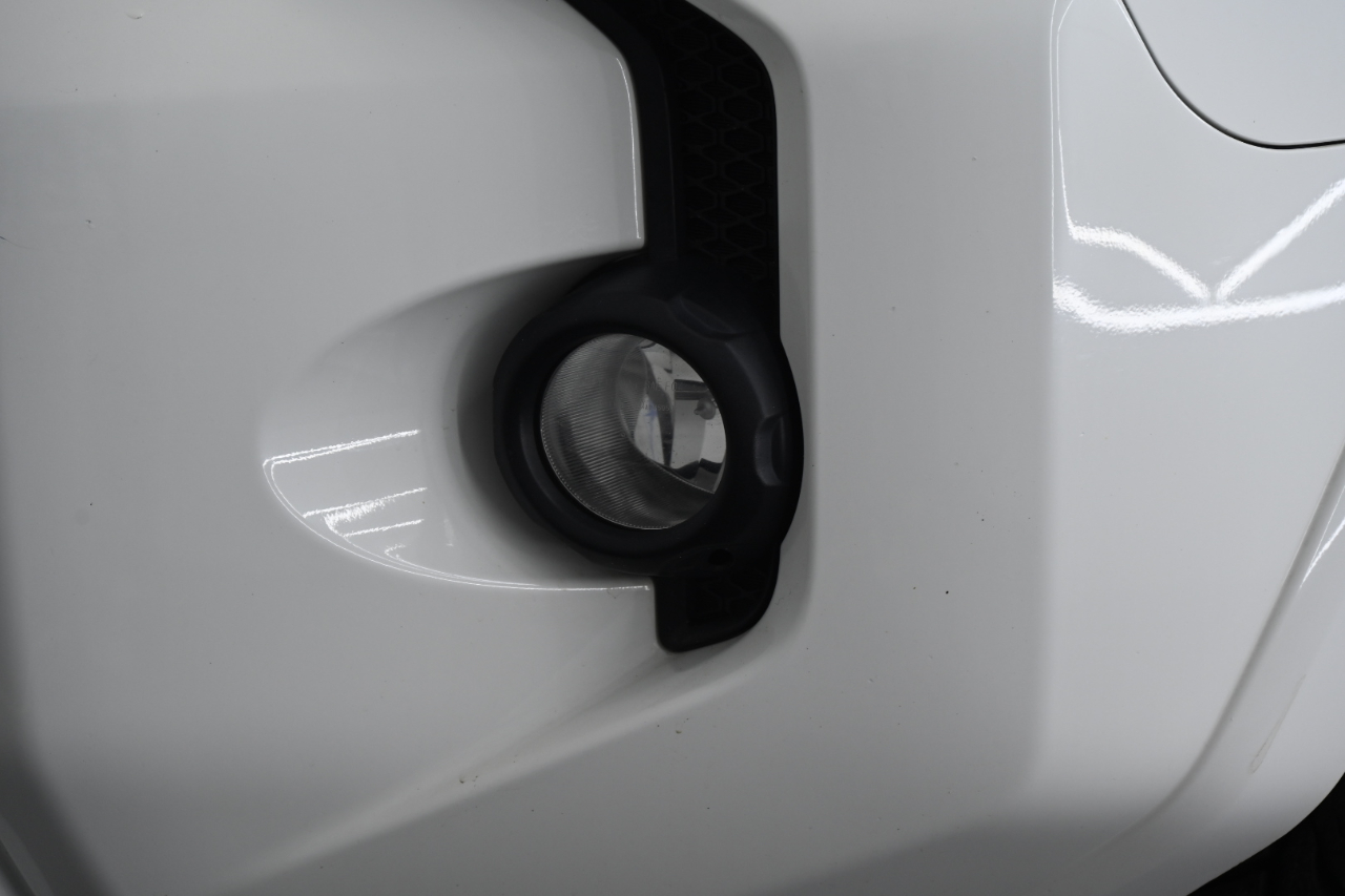 Toyota 4Runner SR5 4WD 2020