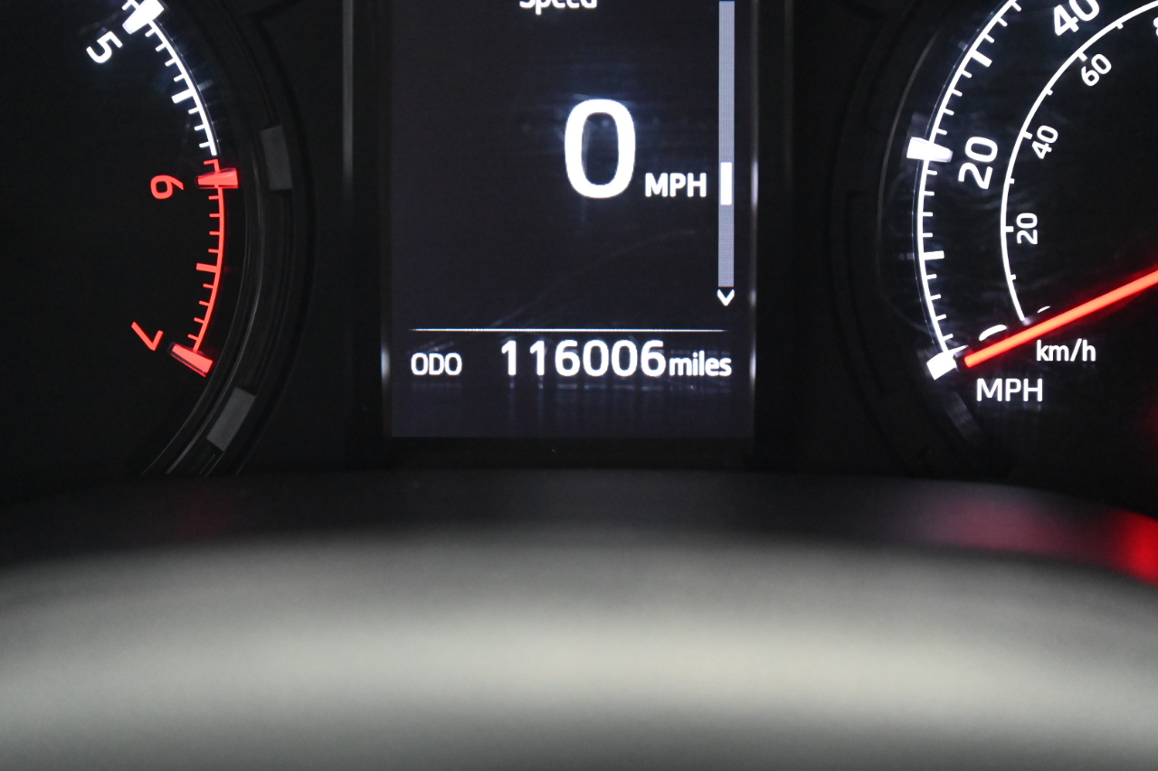 Toyota 4Runner SR5 4WD 2020