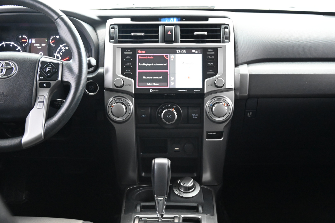 Toyota 4Runner SR5 4WD 2020