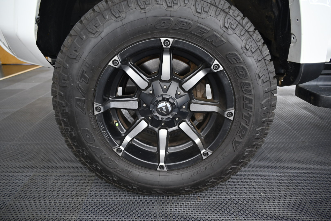 Toyota 4Runner SR5 4WD 2020