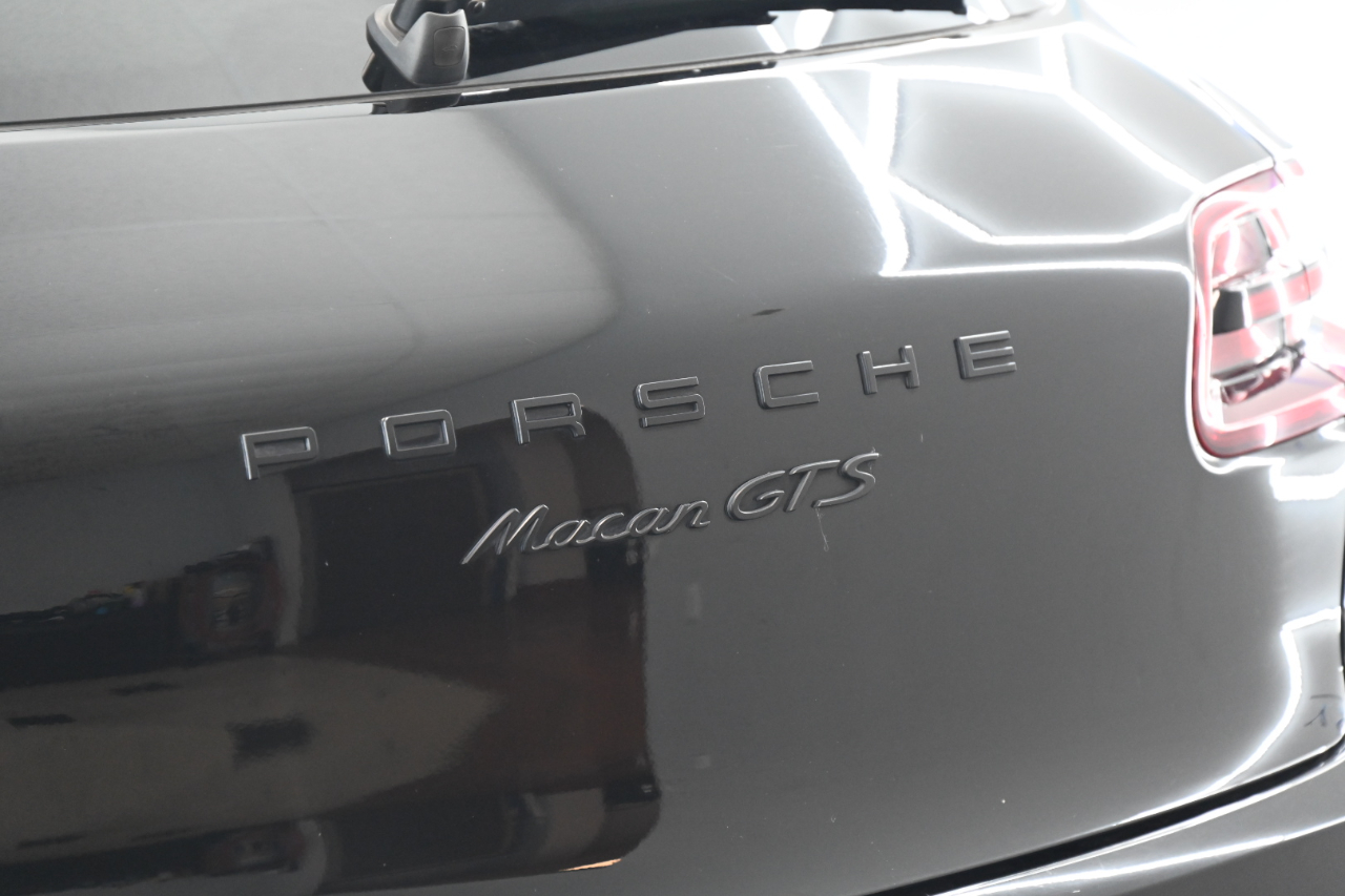 Porsche Macan GTS 2018