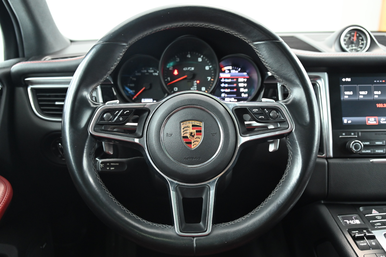Porsche Macan GTS 2018