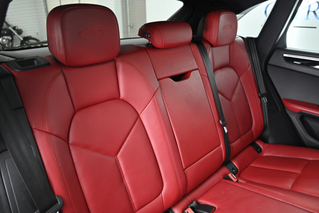 Porsche Macan GTS 2018