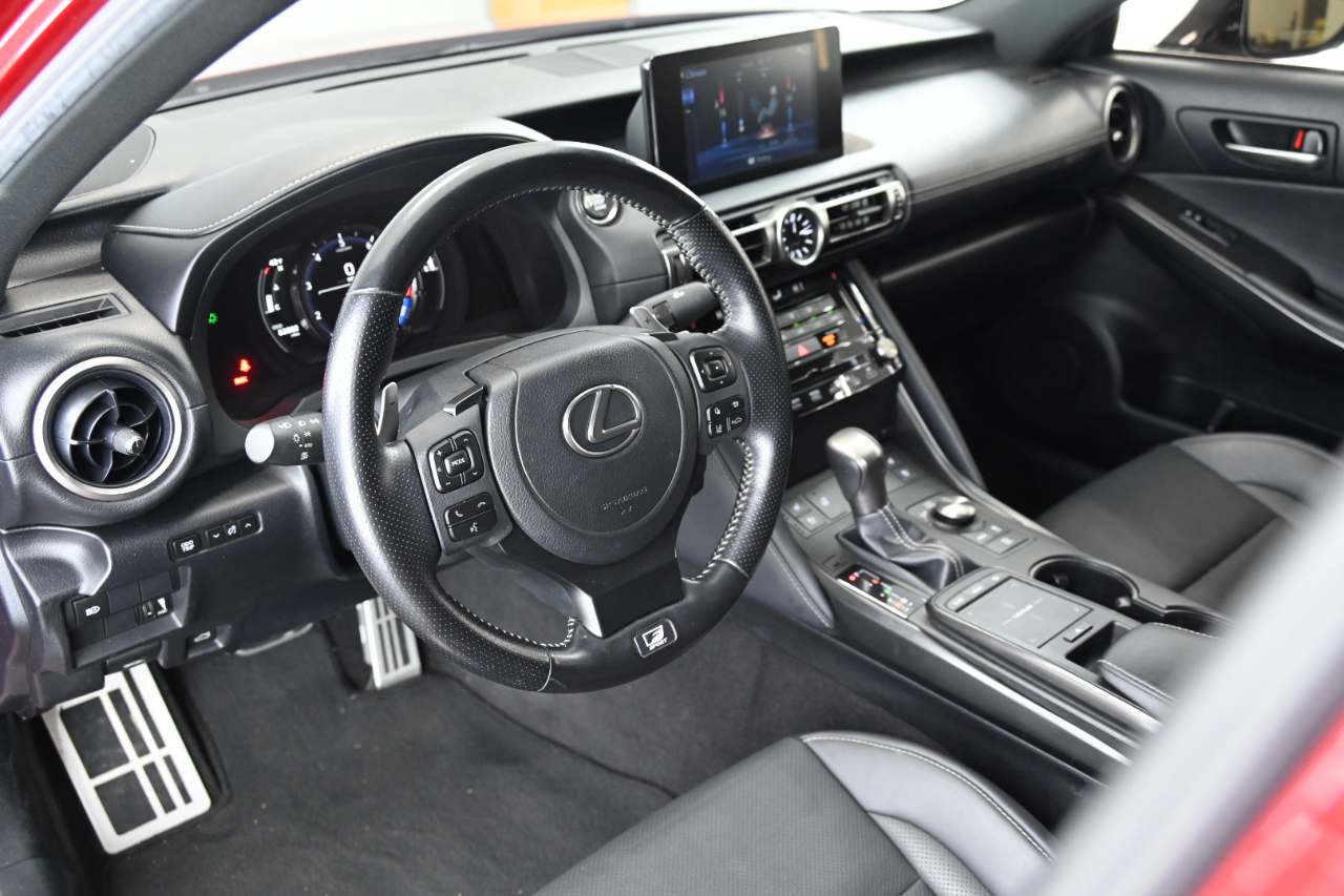Lexus IS F SPORT 350 RWD 2021
