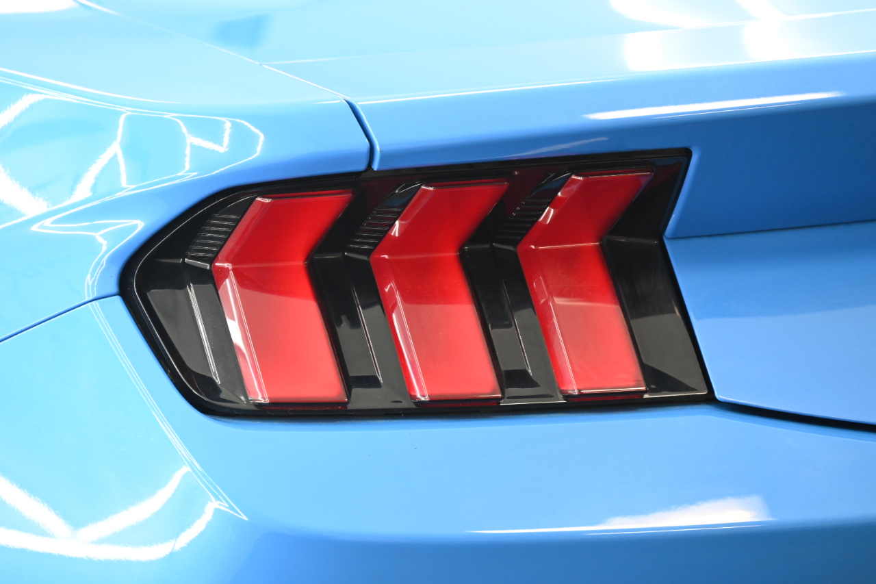 Ford Mustang GT Premium Coupe 2025