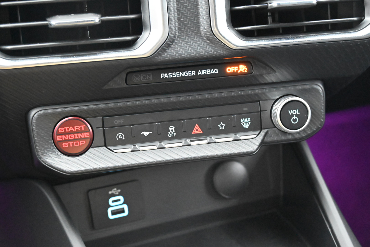 Ford Mustang GT Premium Coupe 2025