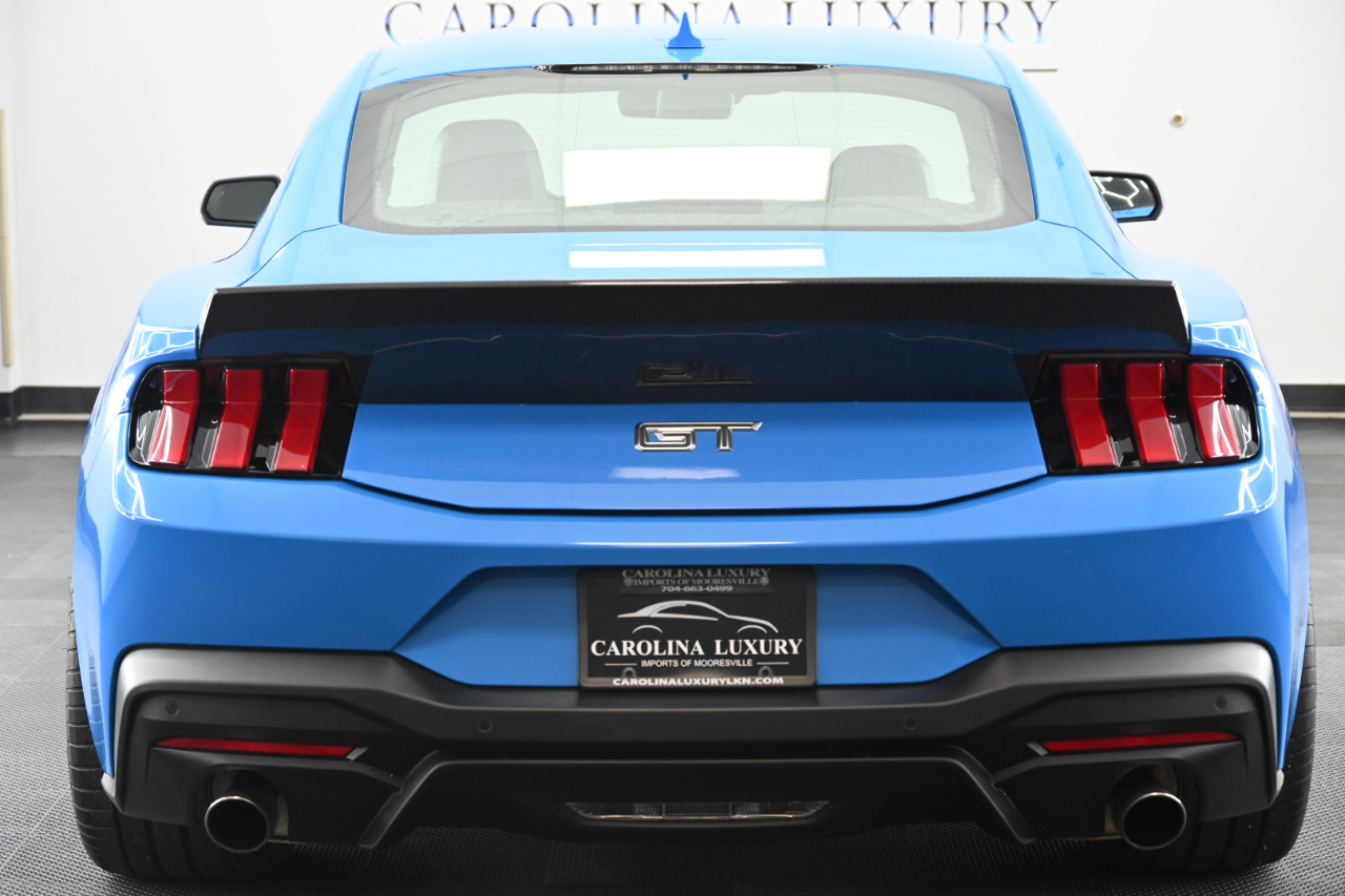 Ford Mustang GT Coupe 2024