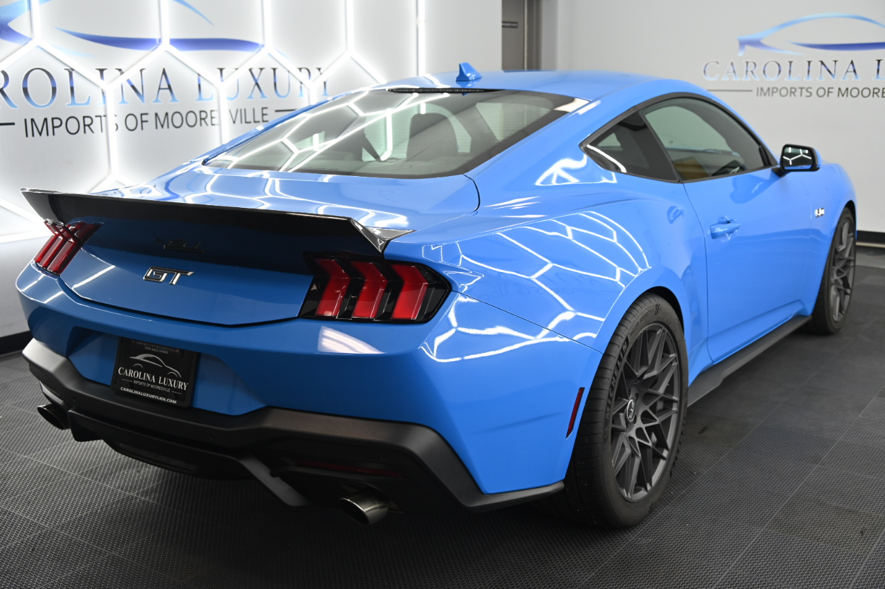Ford Mustang GT Coupe 2024