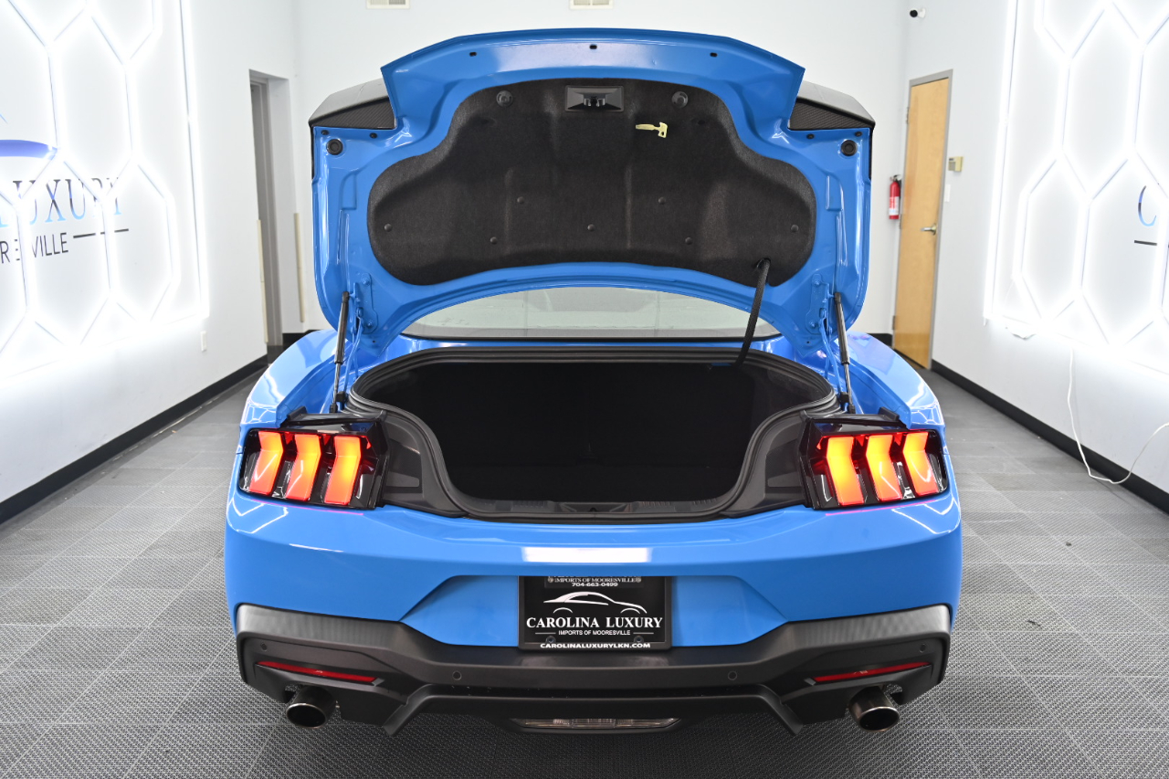 Ford Mustang GT Coupe 2024