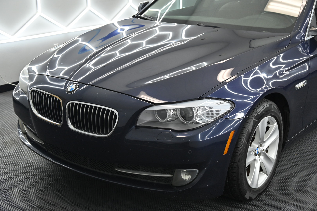 BMW 5-Series 528i xDrive 2013