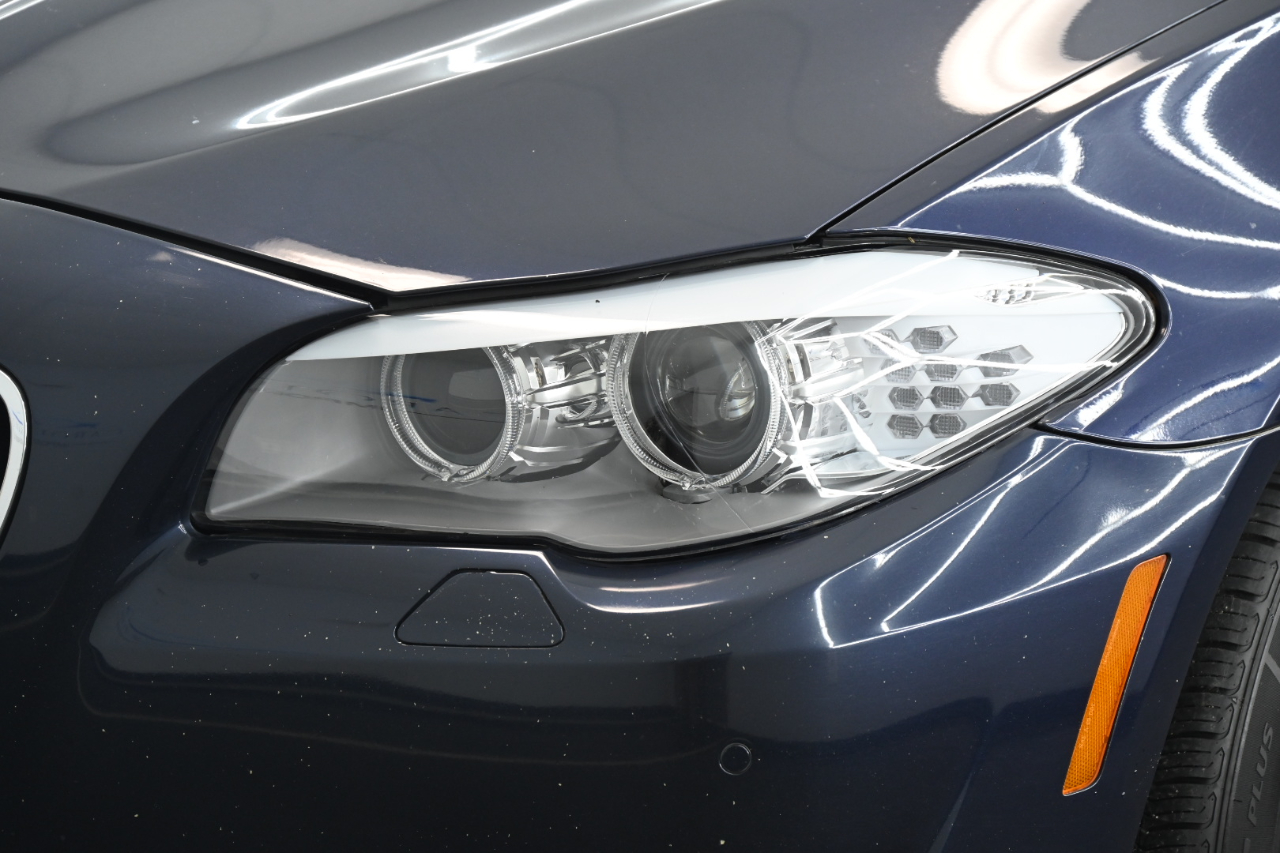 BMW 5-Series 528i xDrive 2013