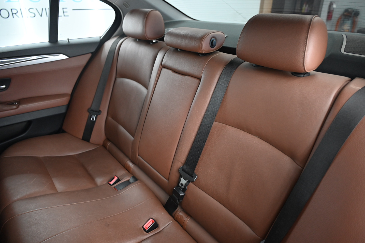 BMW 5-Series 528i xDrive 2013