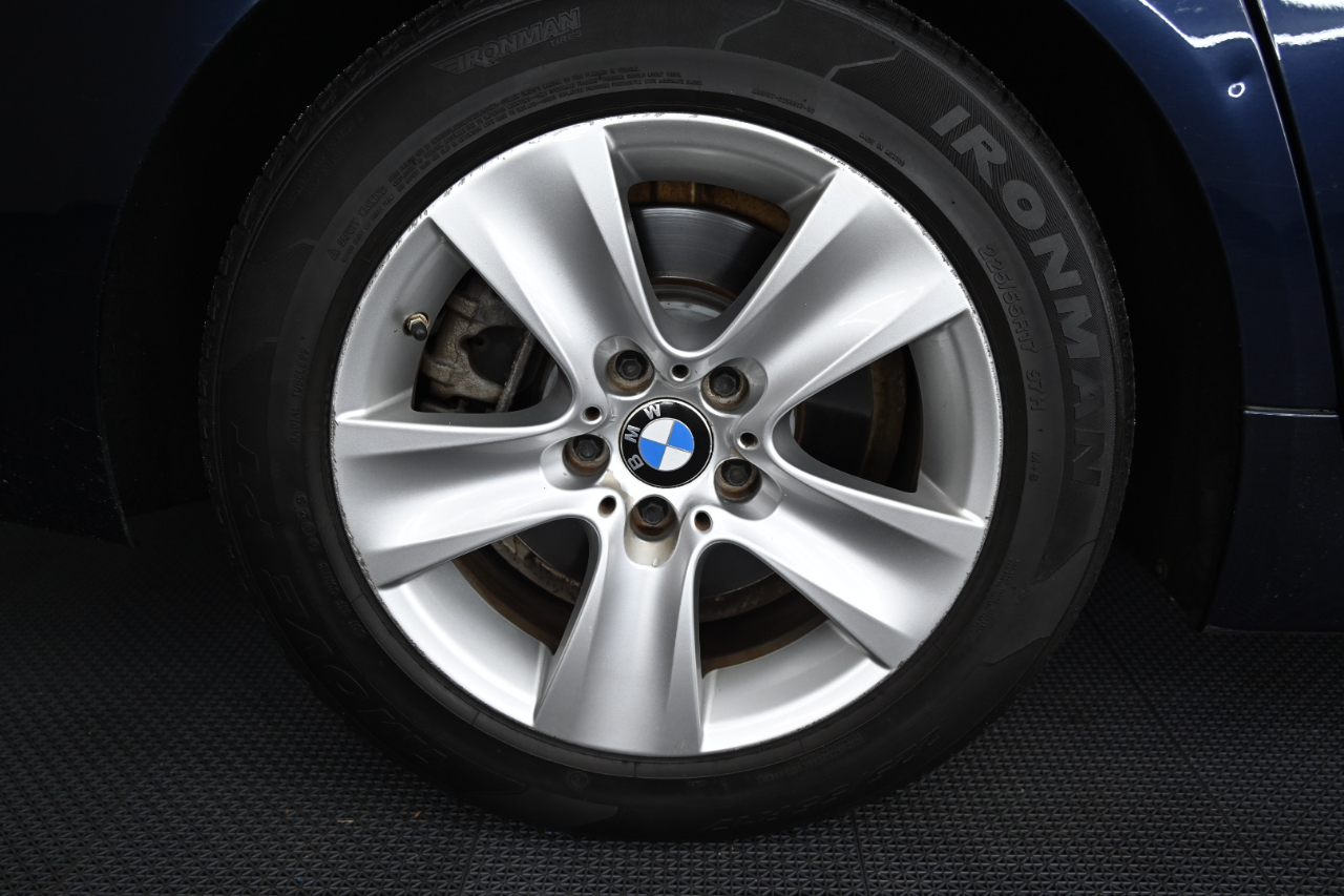 BMW 5-Series 528i xDrive 2013