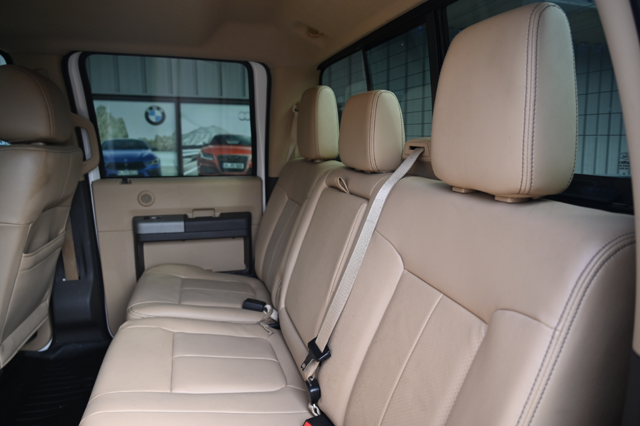 Ford F-350 SD Lariat Crew Cab Long Bed 4WD 2016