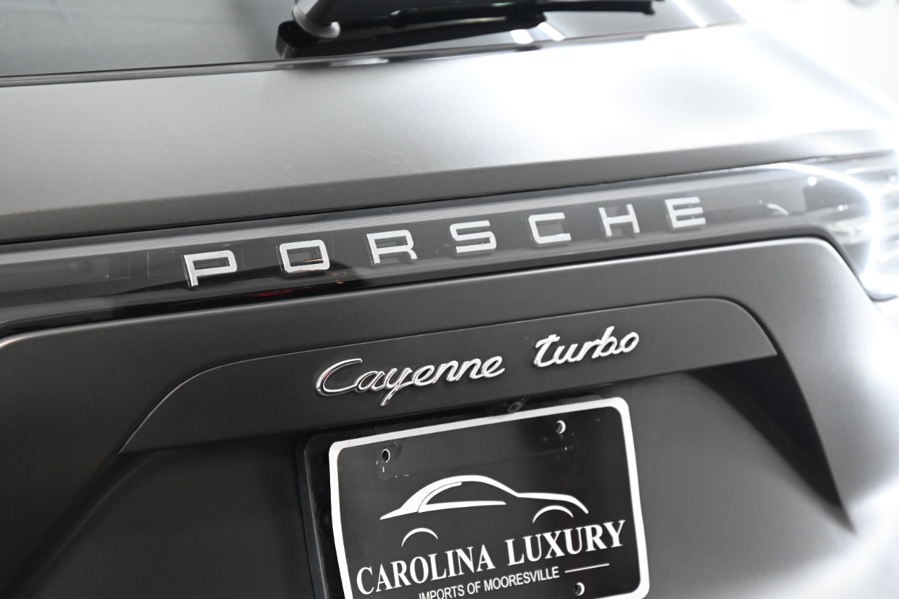 Porsche Cayenne Turbo 2019