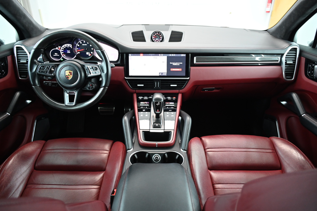 Porsche Cayenne Turbo 2019