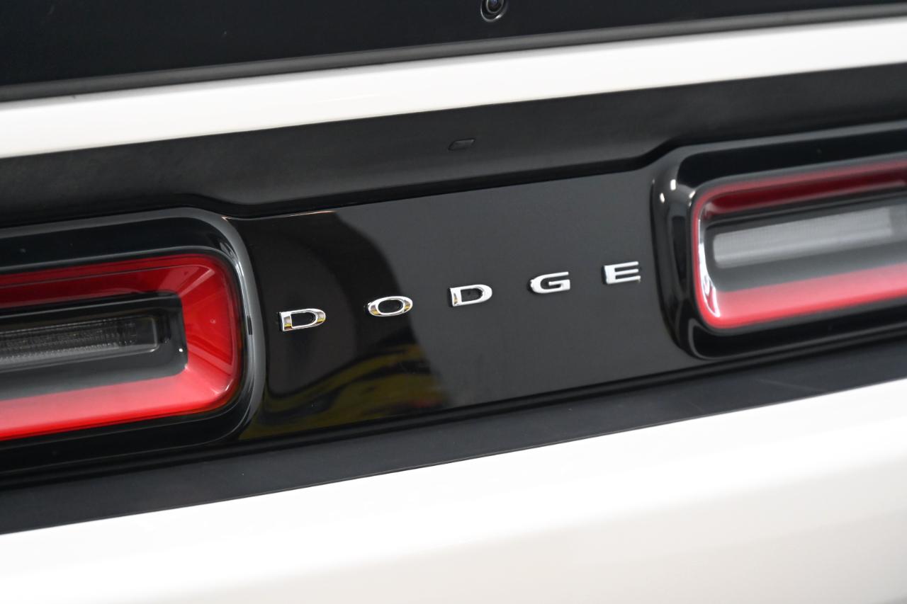 Dodge Challenger SRT Hellcat 2016